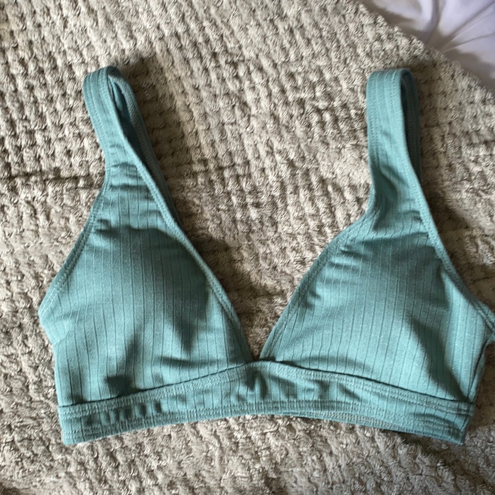 Bikini top